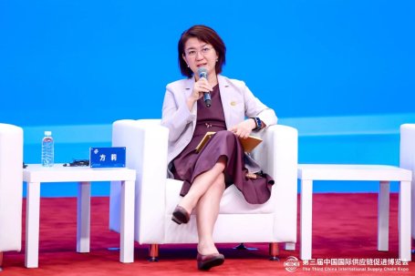 Li FANG